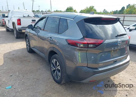 2021 Nissan Rogue Sv Fwd z USA, uszkodzony, nr VIN 5N1AT3BA9MC673694